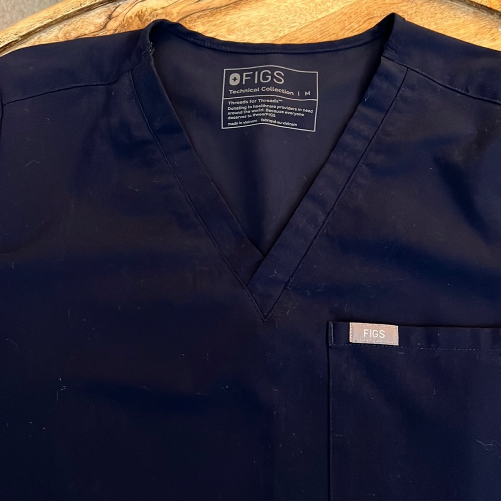 Figs scrubs